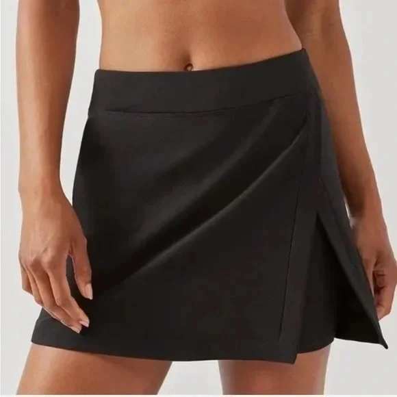 Outdoor Voices Warmup Skort - Picture 1 of 6